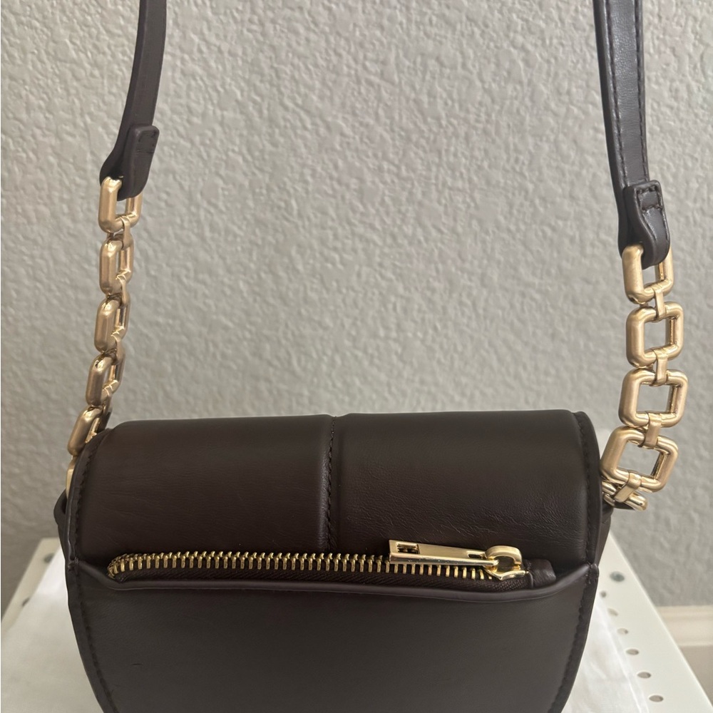 Zara Genuine Leather Saddle Crossbody – Brown – Gold Chain – NWOT – 6782/810 - Picture 3 of 6